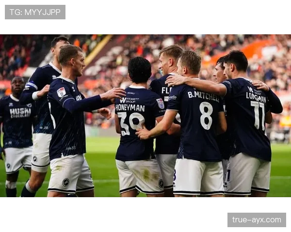 米德尔斯堡红色军团剑指晋级，强势势头引关注