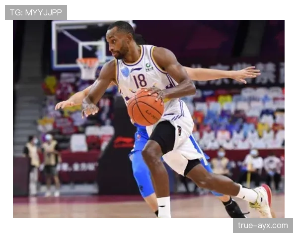 哥伦比亚队战术执行出色，状态回暖引关注